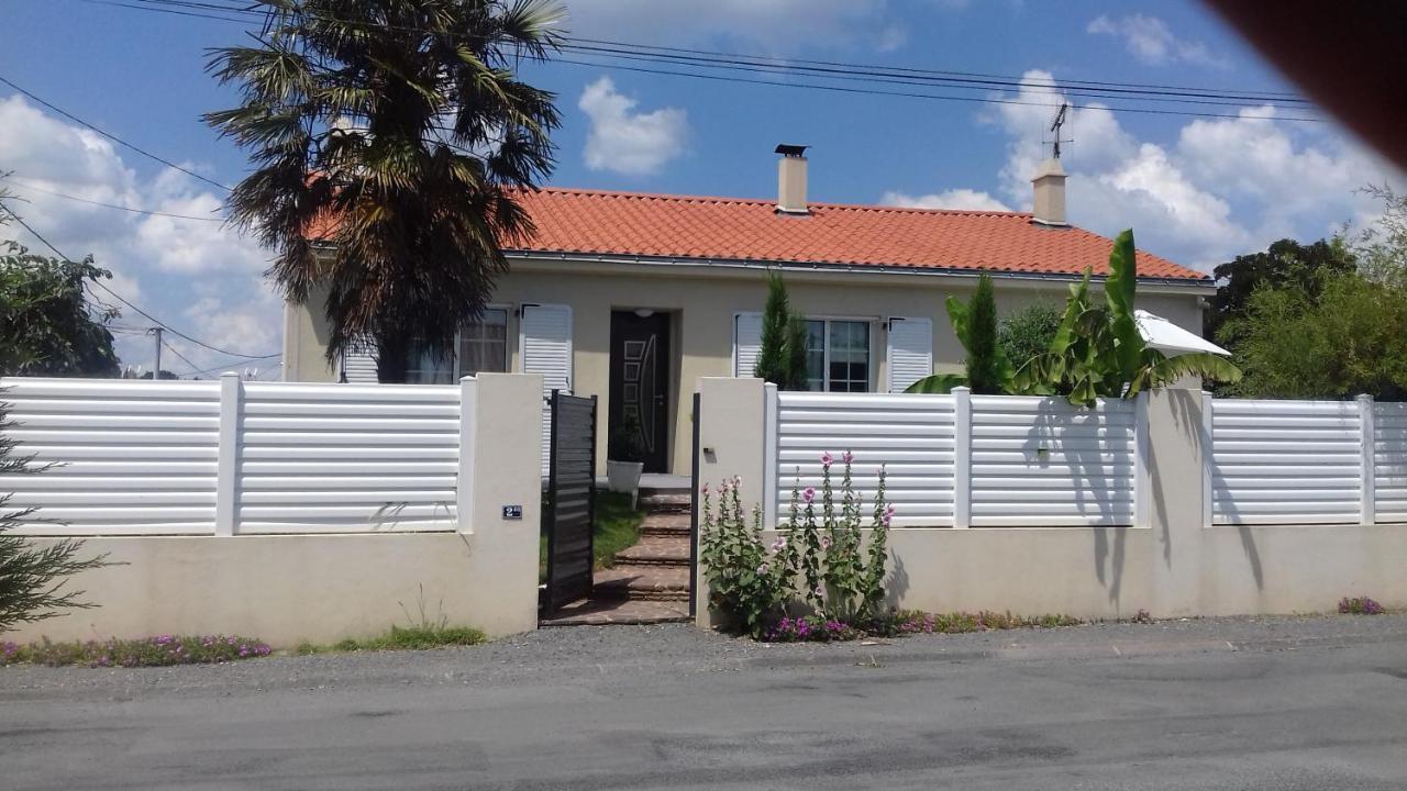 Chambres D'Hotes La Rose Des Sables Les Herbiers Bagian luar foto
